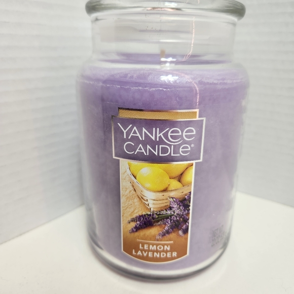 🆕️YANKEE CANDLE Lemon Lavender 🪻🍋Large Candle Glass Jar with Lid NEW - Picture 3 of 7